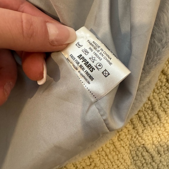 Apparis Goldie Coat - Picture 6 of 7